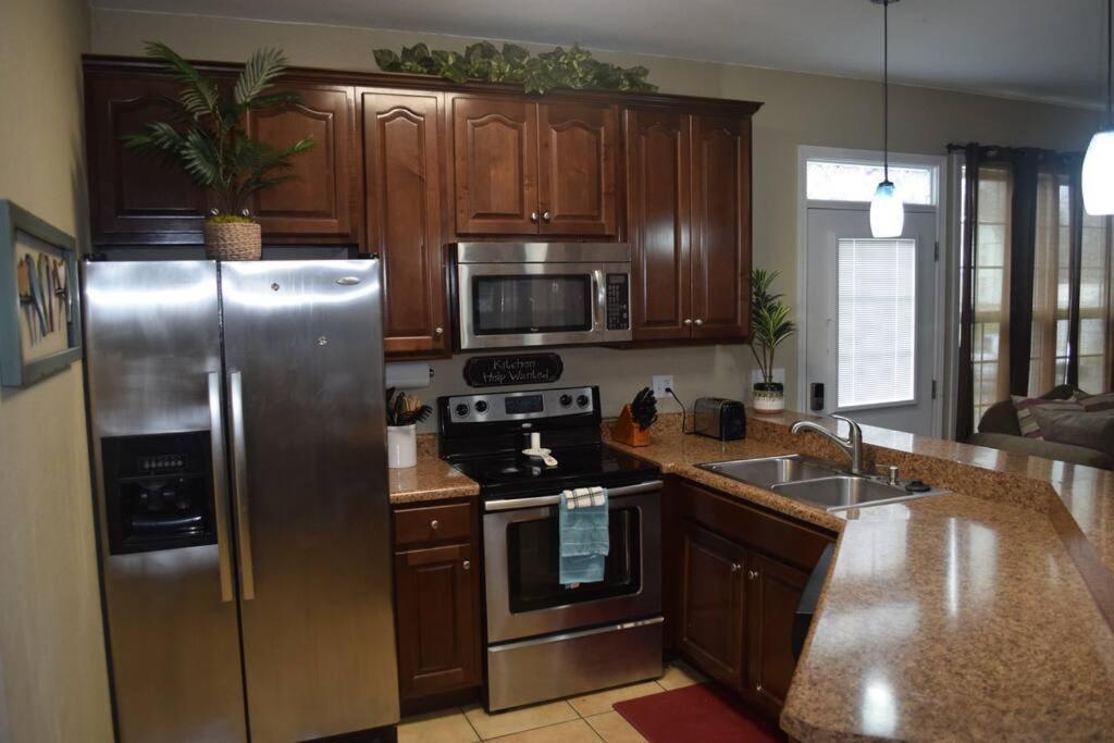 Skinny Big House In Jefferson City 外观 照片
